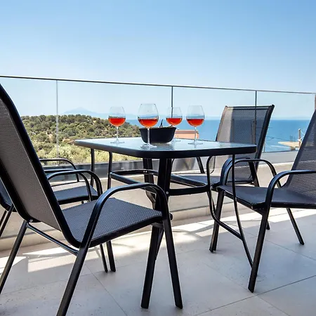 Διαμέρισμα Emmeli's De Lux 1