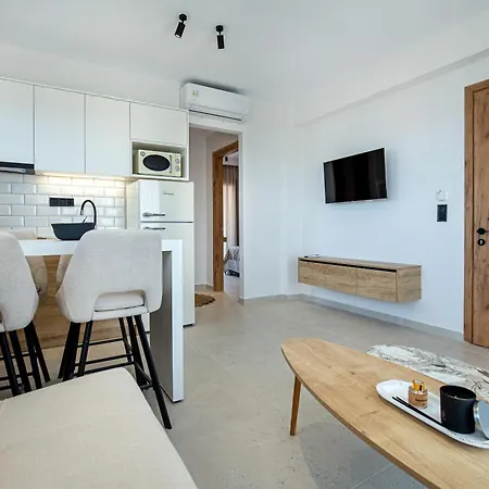 Emmeli's De Lux 1 Skála Marión