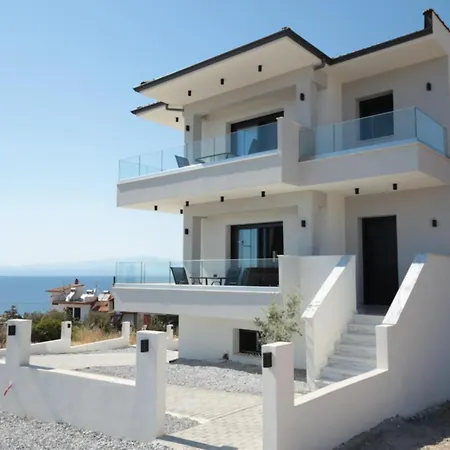 公寓 Emmeli's De Lux 1